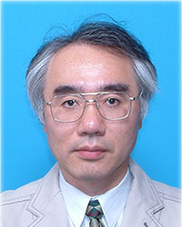 岐阜大学応用生物科学部 共同獣医学科長 鈴木 正嗣